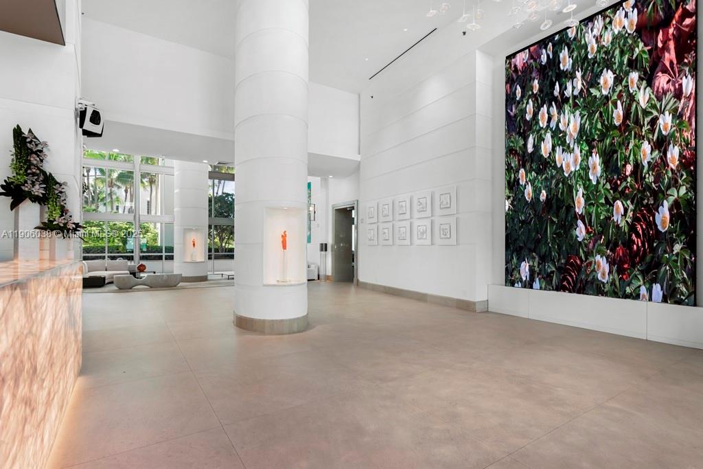 5959 Collins Ave #807 Miami Beach, FL 33140