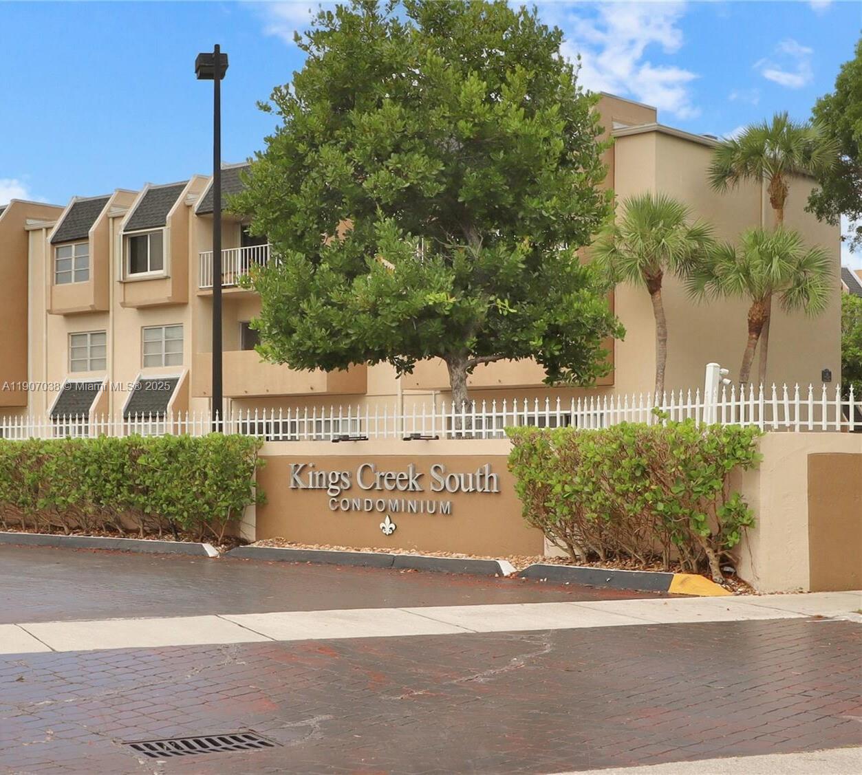 7715 SW 86th St #A2-110