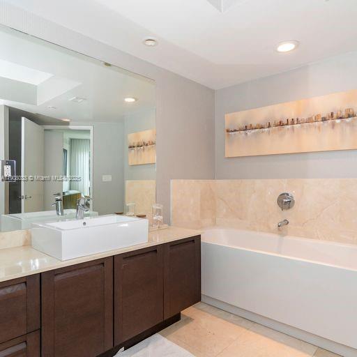 200 Sunny Isles Blvd #2-604 Sunny Isles Beach, FL 33160