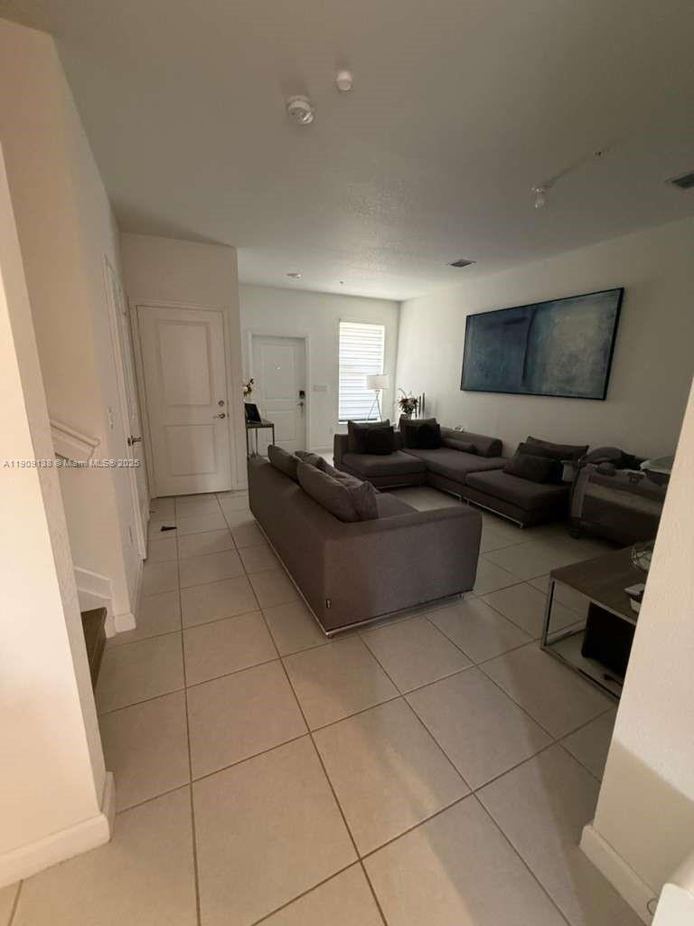 15929 SW 2nd Pl Pembroke Pines, FL 33027