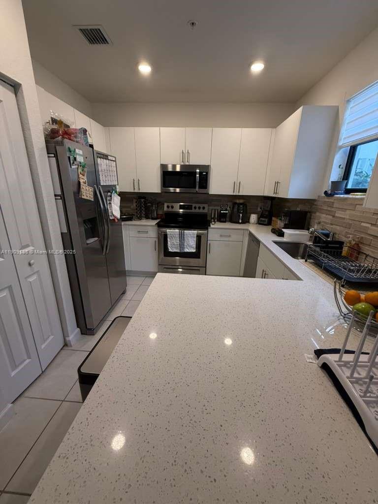 15929 SW 2nd Pl Pembroke Pines, FL 33027