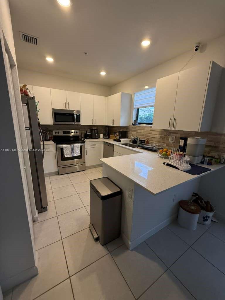 15929 SW 2nd Pl Pembroke Pines, FL 33027