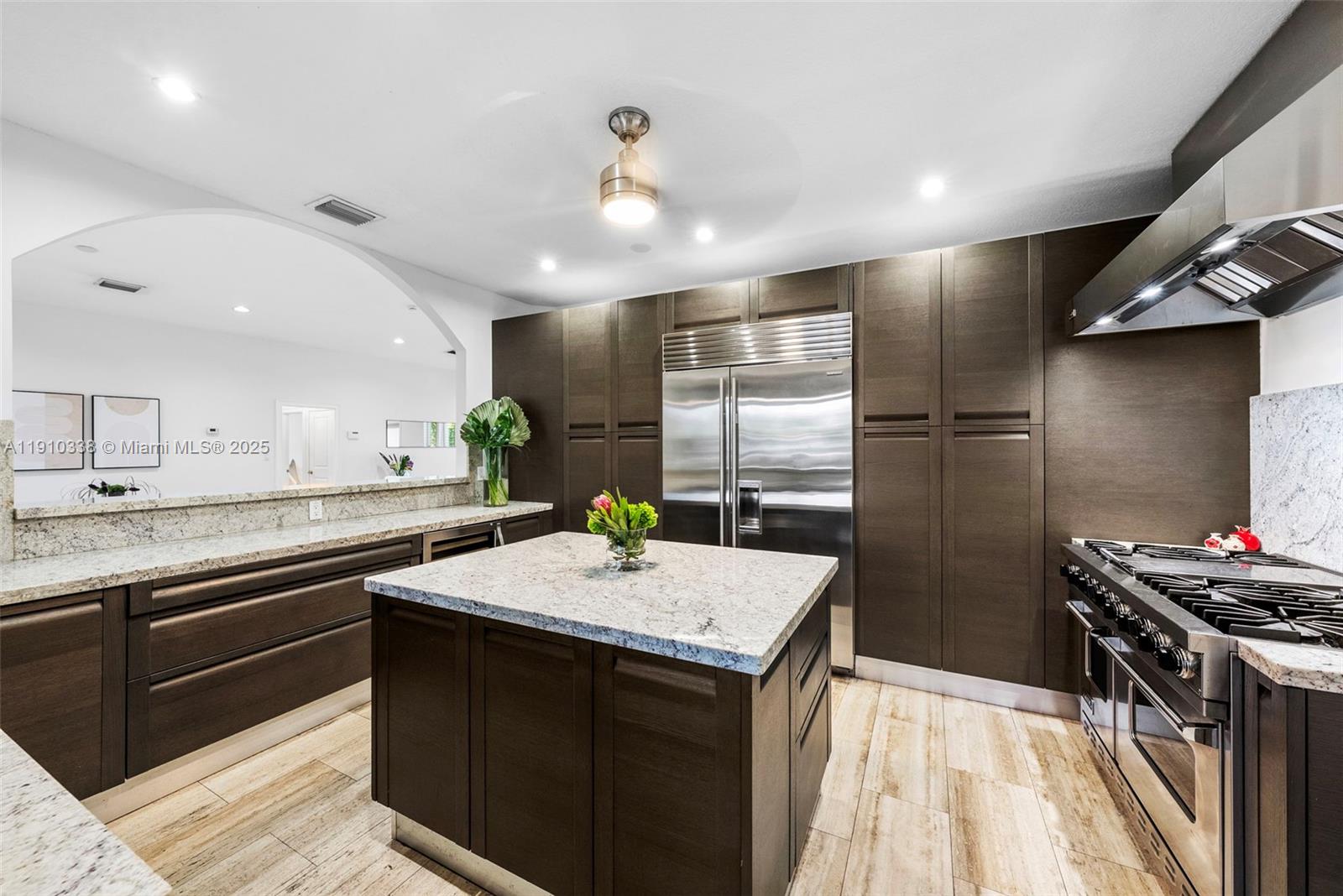 6300 Allison Rd Miami Beach, FL 33141