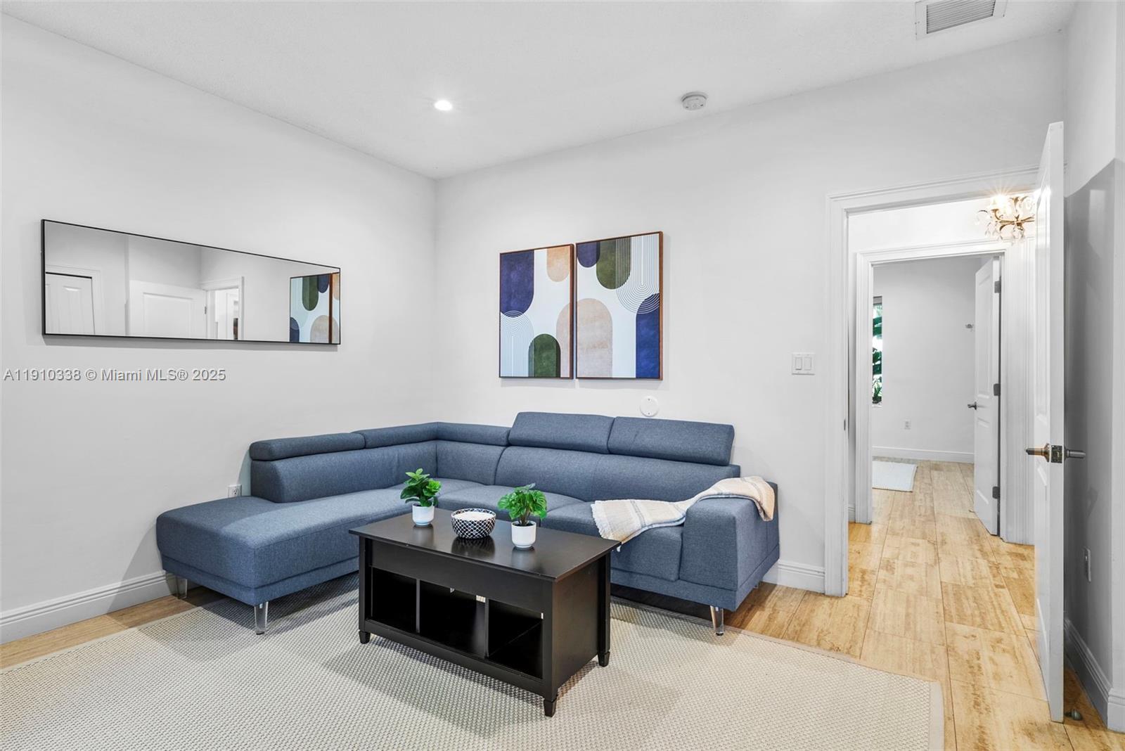 6300 Allison Rd Miami Beach, FL 33141