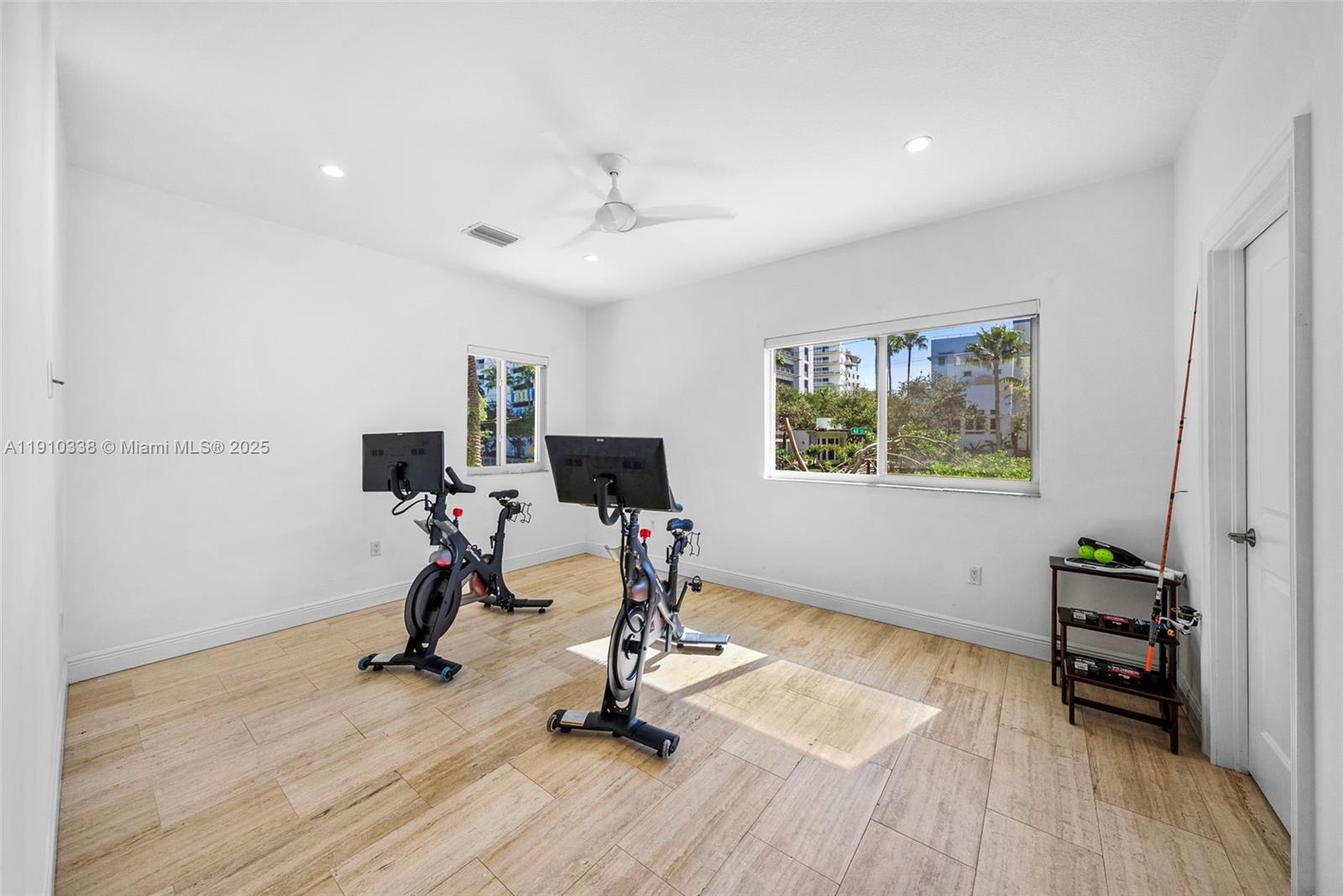 6300 Allison Rd Miami Beach, FL 33141