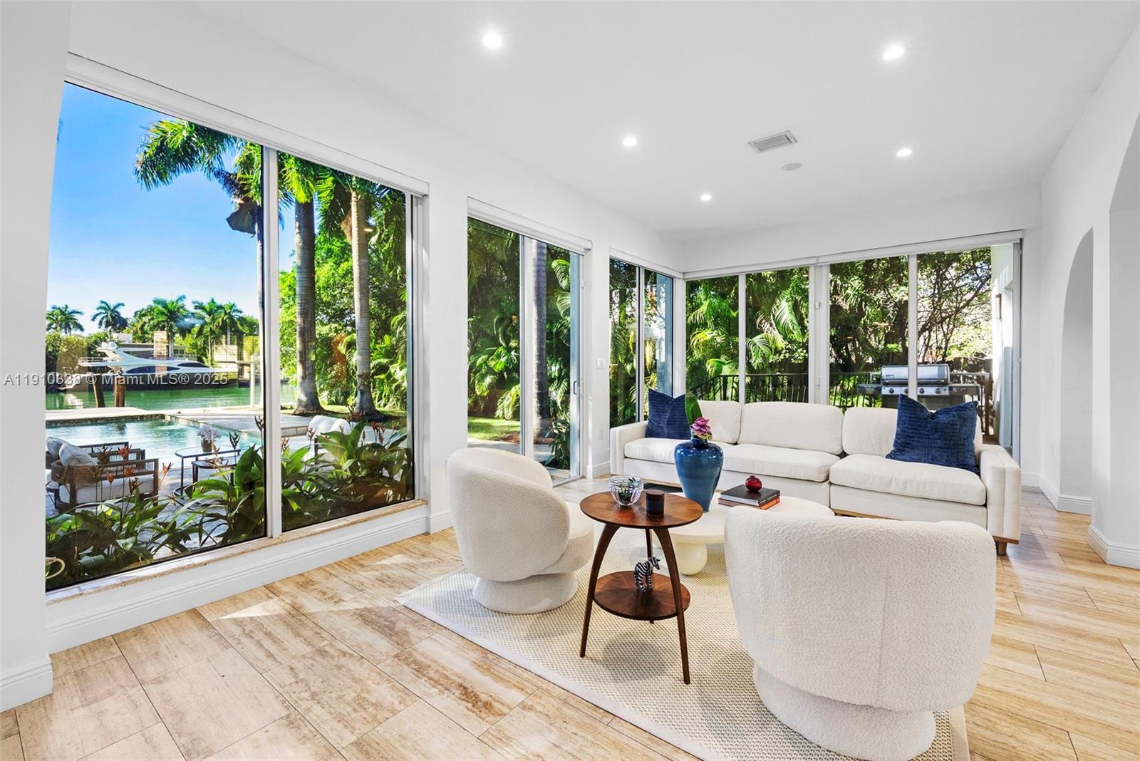 6300 Allison Rd Miami Beach, FL 33141