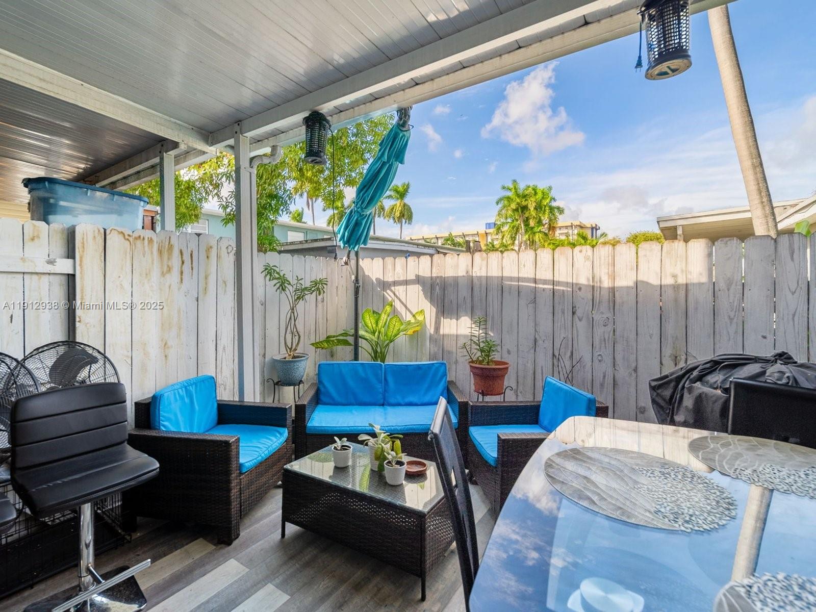 4470 NW 9th St #3 Miami, FL 33126