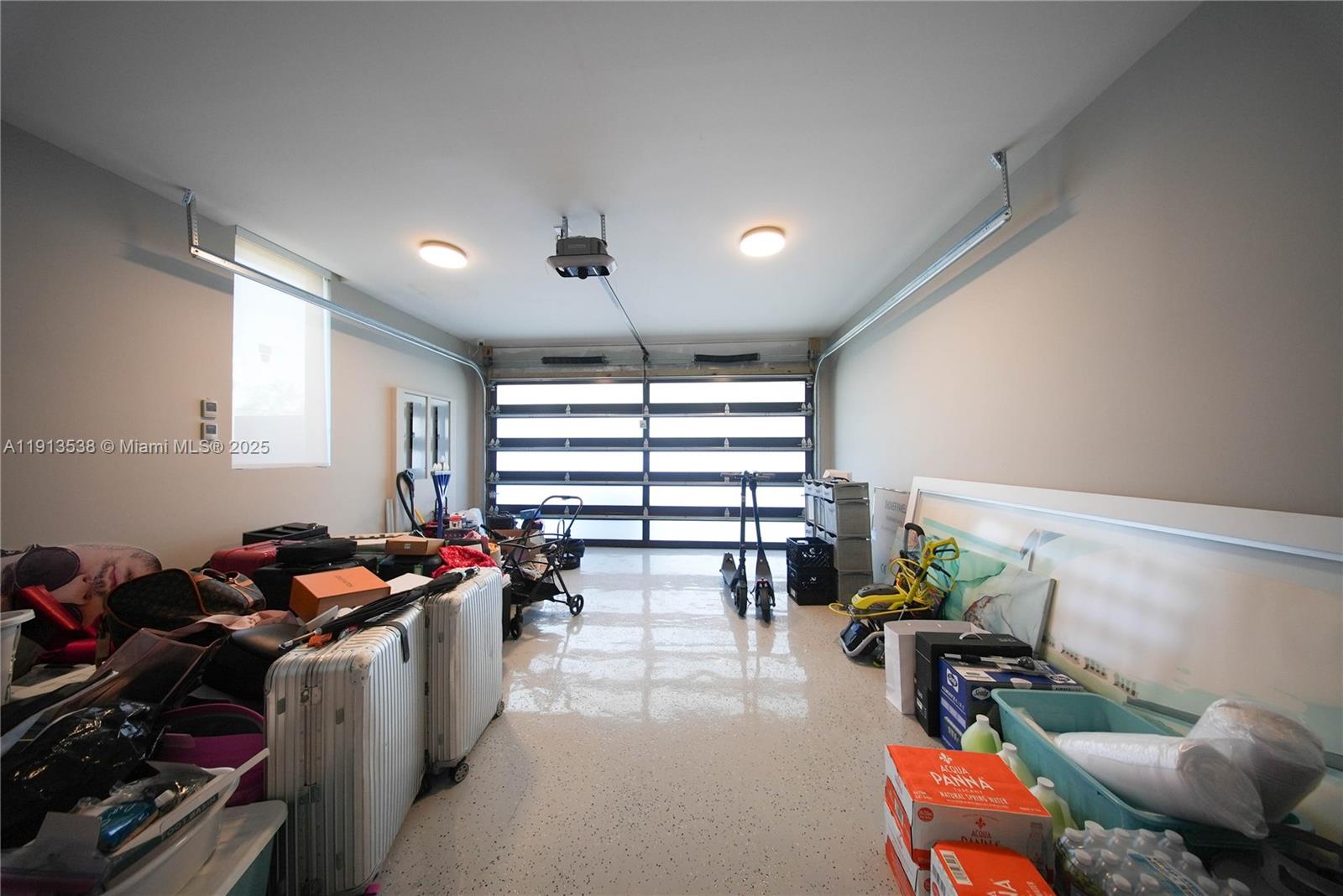 7520 W Treasure Dr North Bay Village, FL 33141