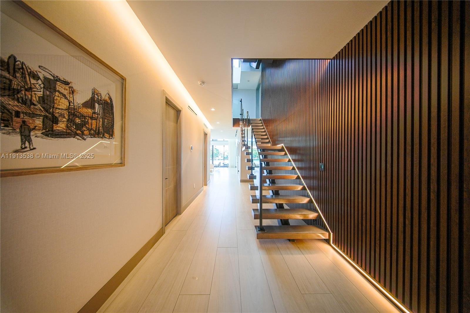 7520 W Treasure Dr North Bay Village, FL 33141