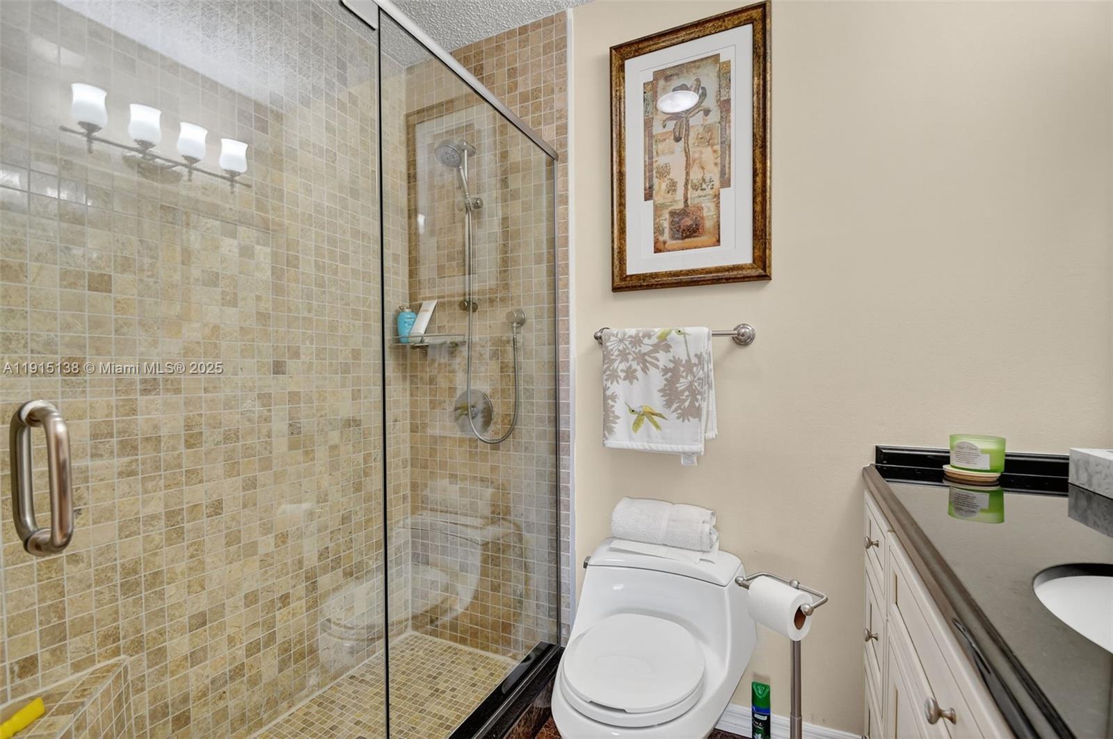 38 S Lakeshore Dr Hypoluxo, FL 33462