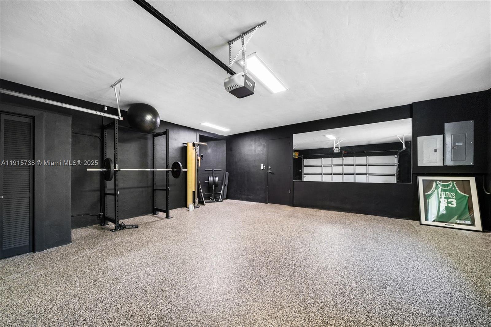 12050 Moss Rnch Rd Pinecrest, FL 33156