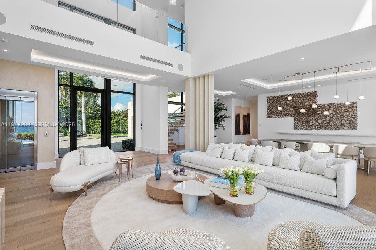 1107 Hillsboro Mile Hillsboro Beach, FL 33062