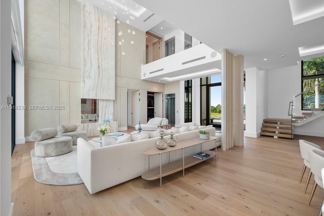 1107 Hillsboro Mile Hillsboro Beach, FL 33062