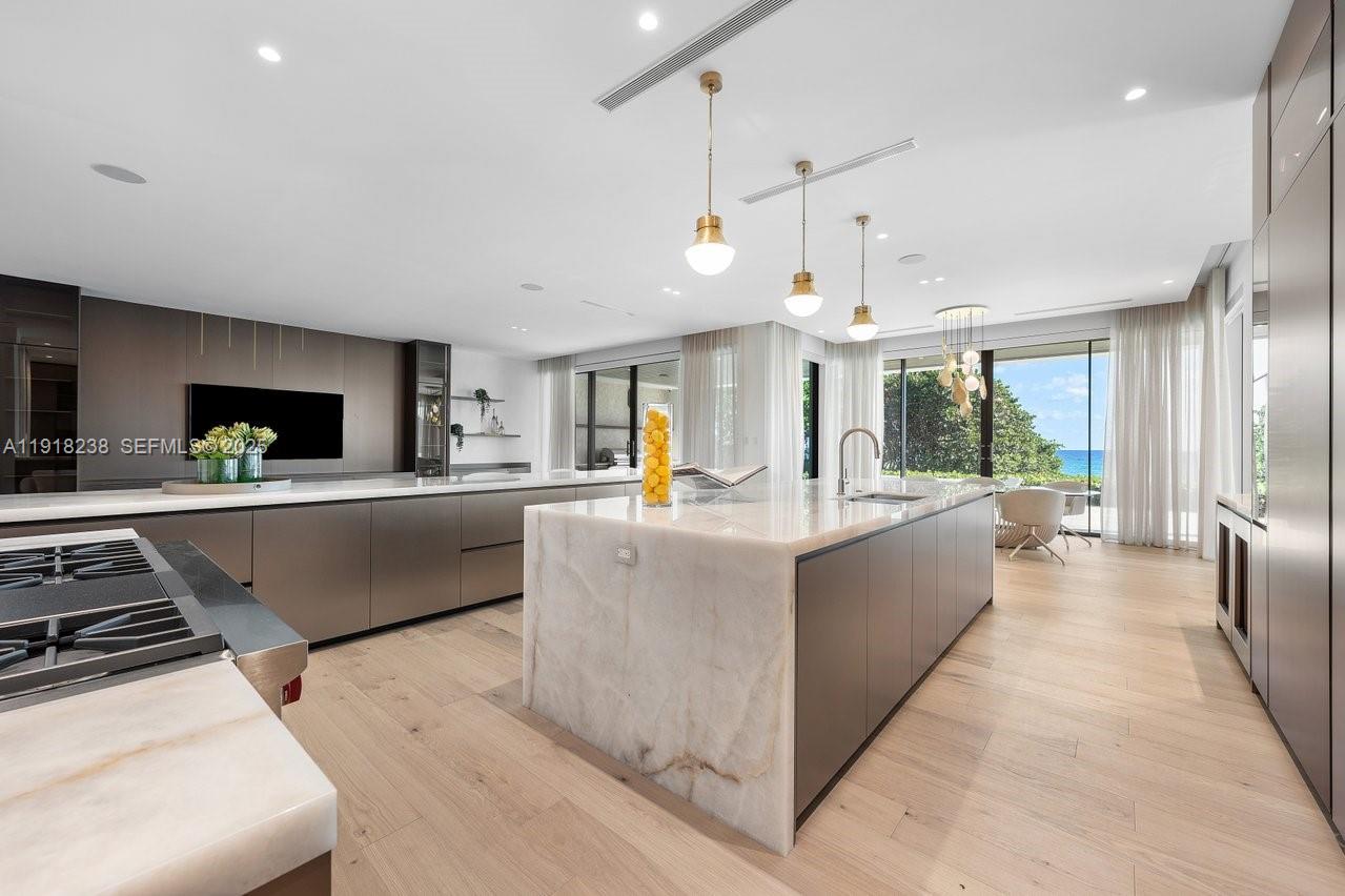 1107 Hillsboro Mile Hillsboro Beach, FL 33062