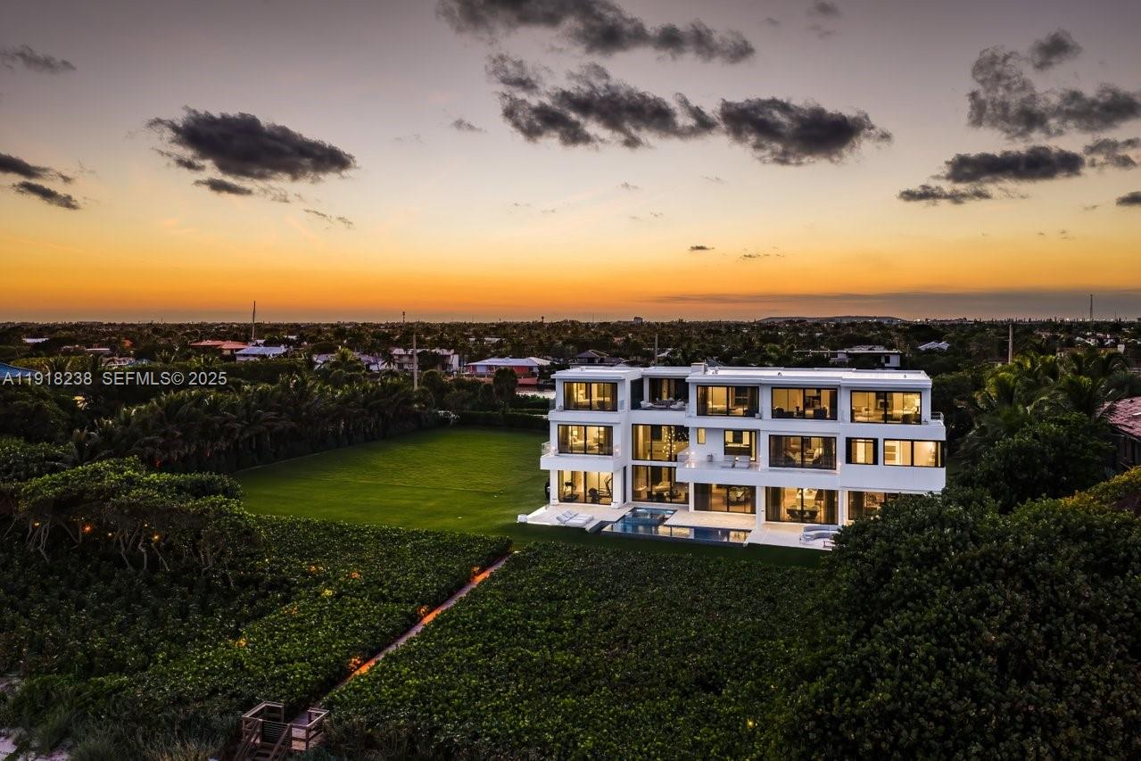 1107 Hillsboro Mile Hillsboro Beach, FL 33062