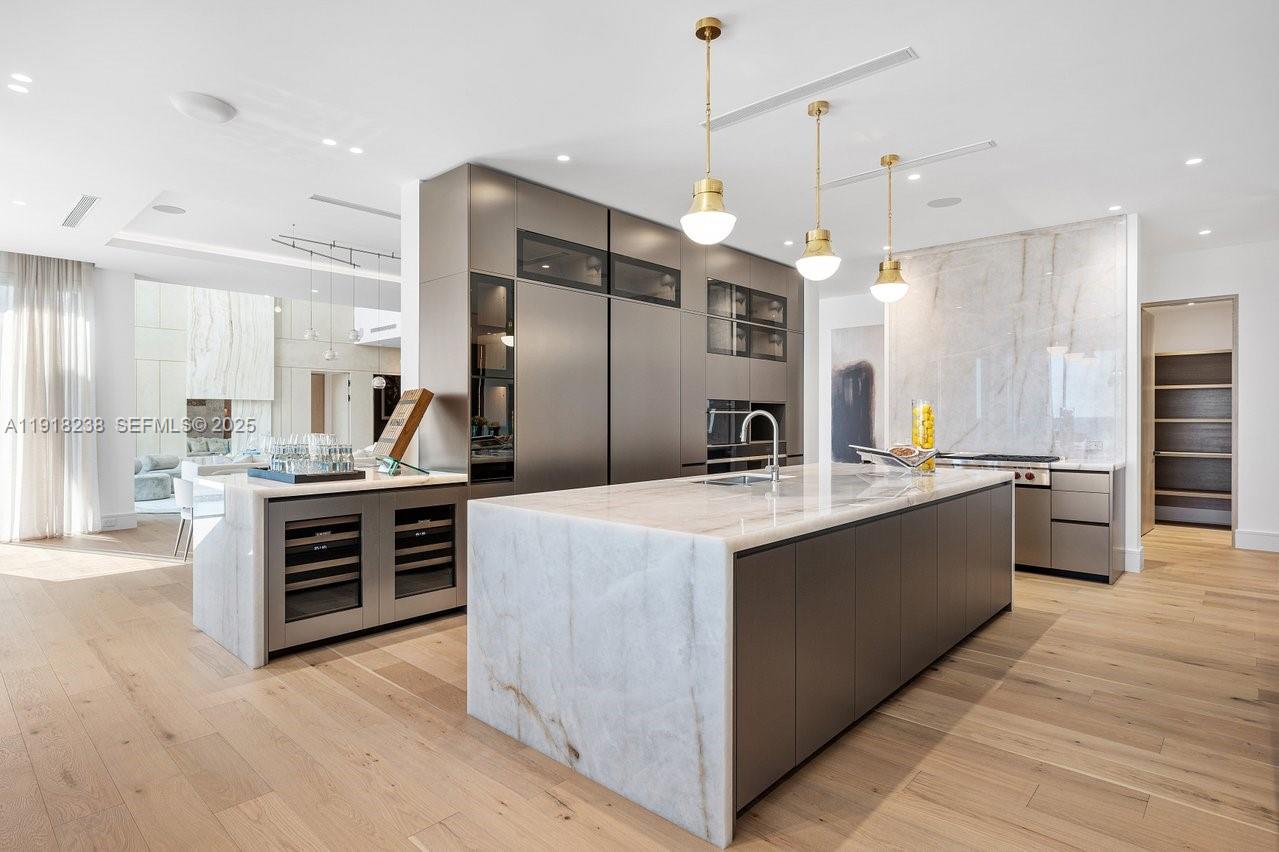 1107 Hillsboro Mile Hillsboro Beach, FL 33062