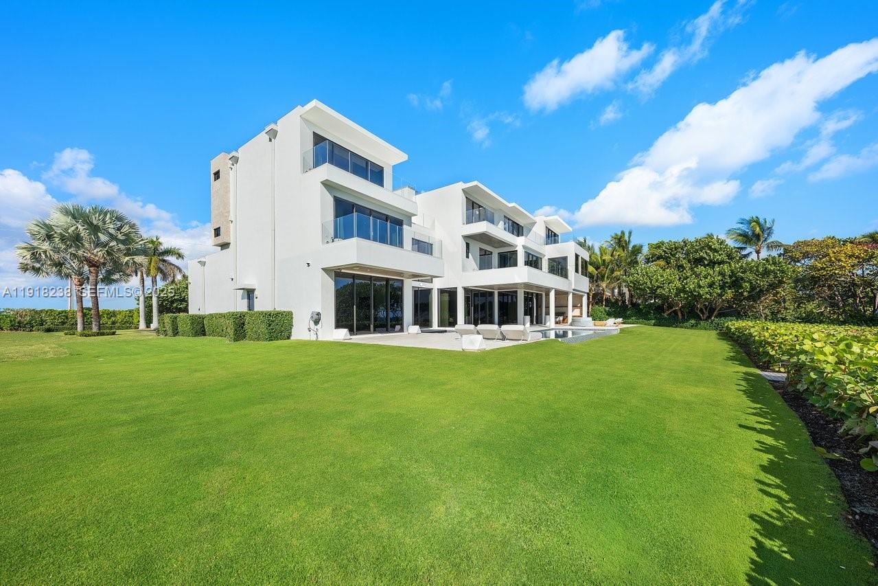 1107 Hillsboro Mile Hillsboro Beach, FL 33062