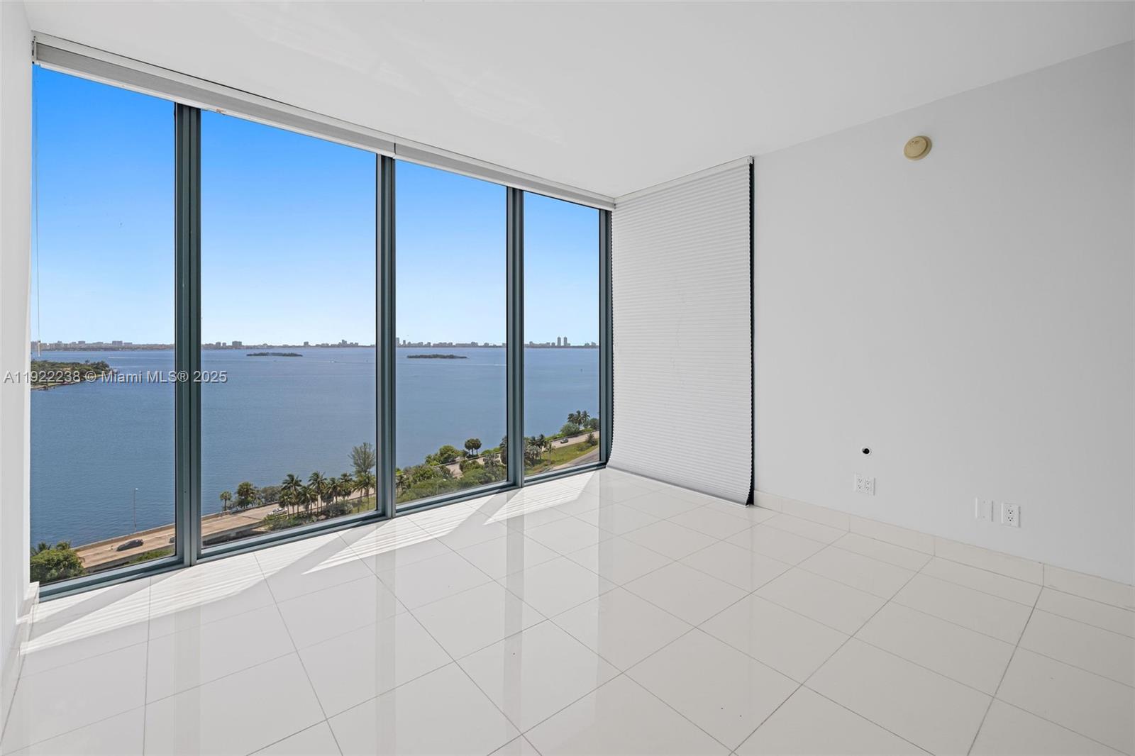 image Blue on the Bay11