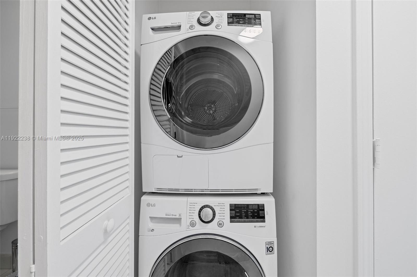 image Blue on the Bay19