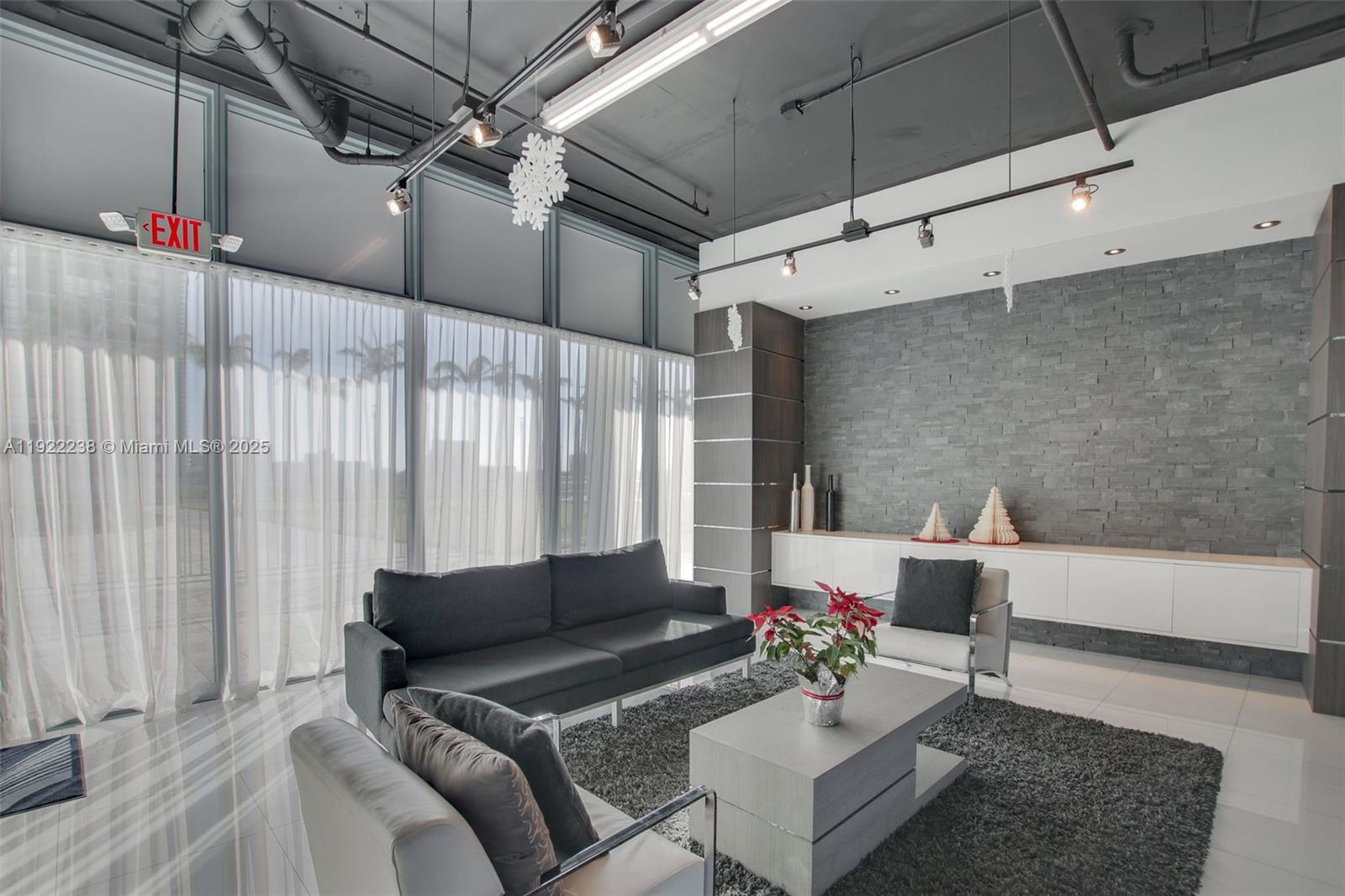 image Blue on the Bay38