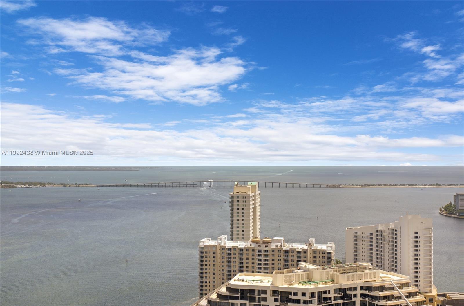 848 Brickell Key Dr #3905 Miami, FL 33131