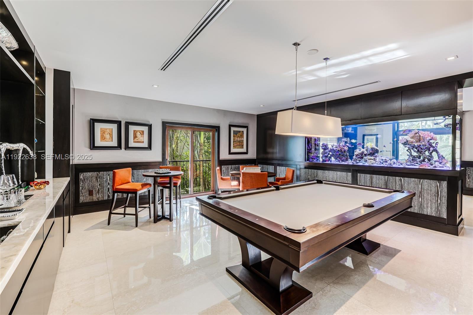 555 Arvida Pkwy Coral Gables, FL 33156