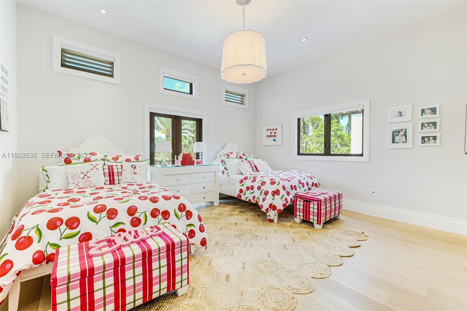 555 Arvida Pkwy Coral Gables, FL 33156