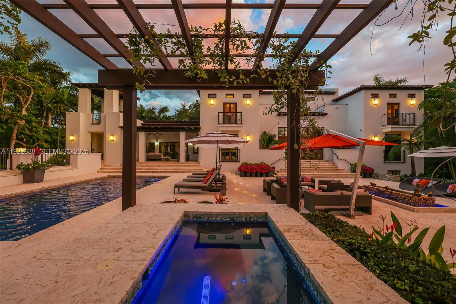 555 Arvida Pkwy Coral Gables, FL 33156