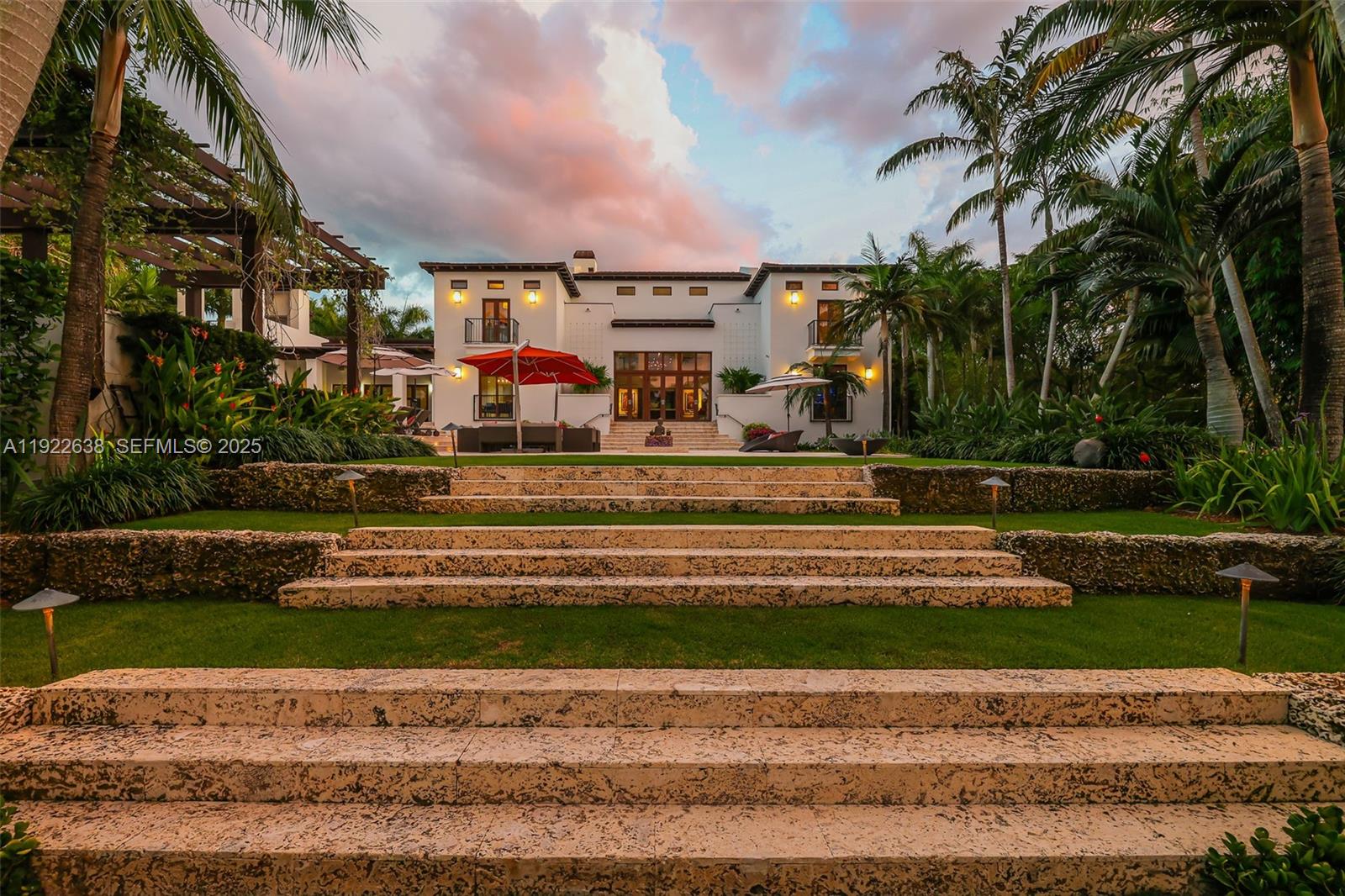 555 Arvida Pkwy Coral Gables, FL 33156