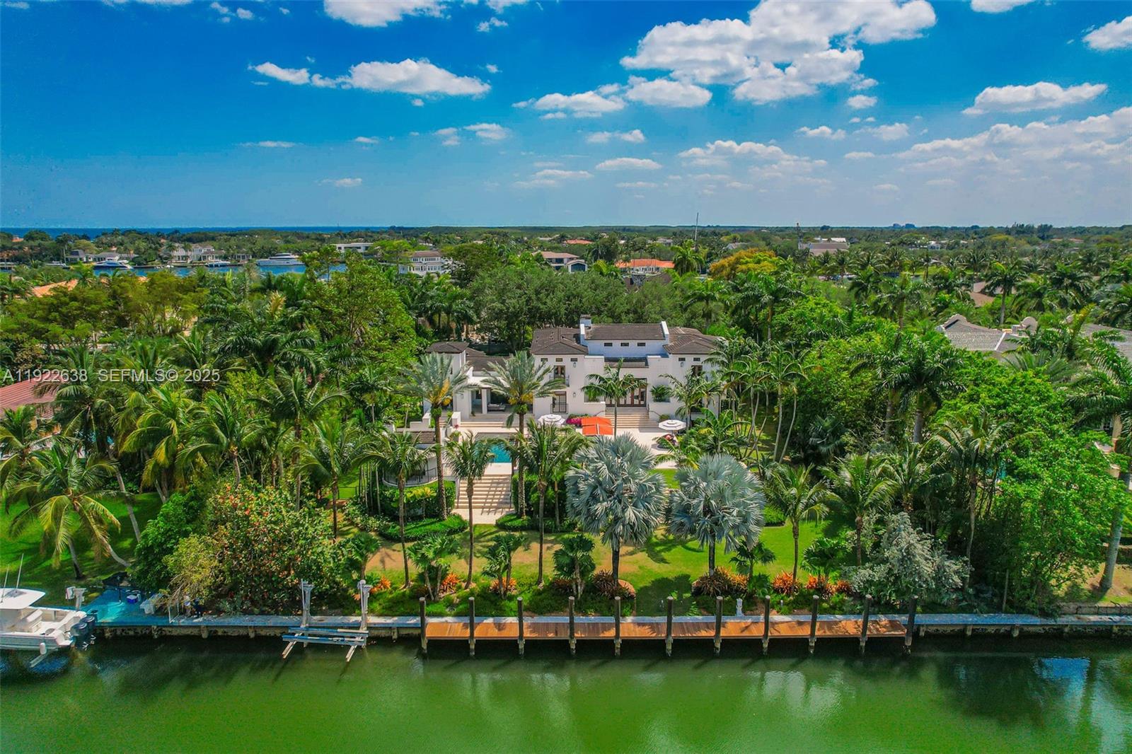 555 Arvida Pkwy Coral Gables, FL 33156