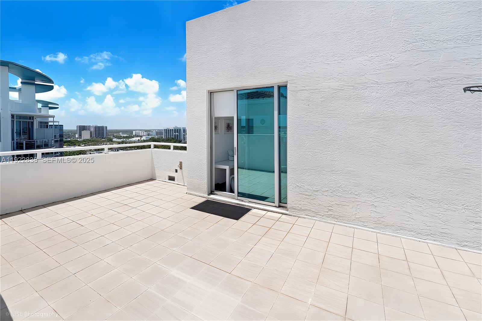 3131 NE 188th St #PH1-1210 Aventura, FL 33180