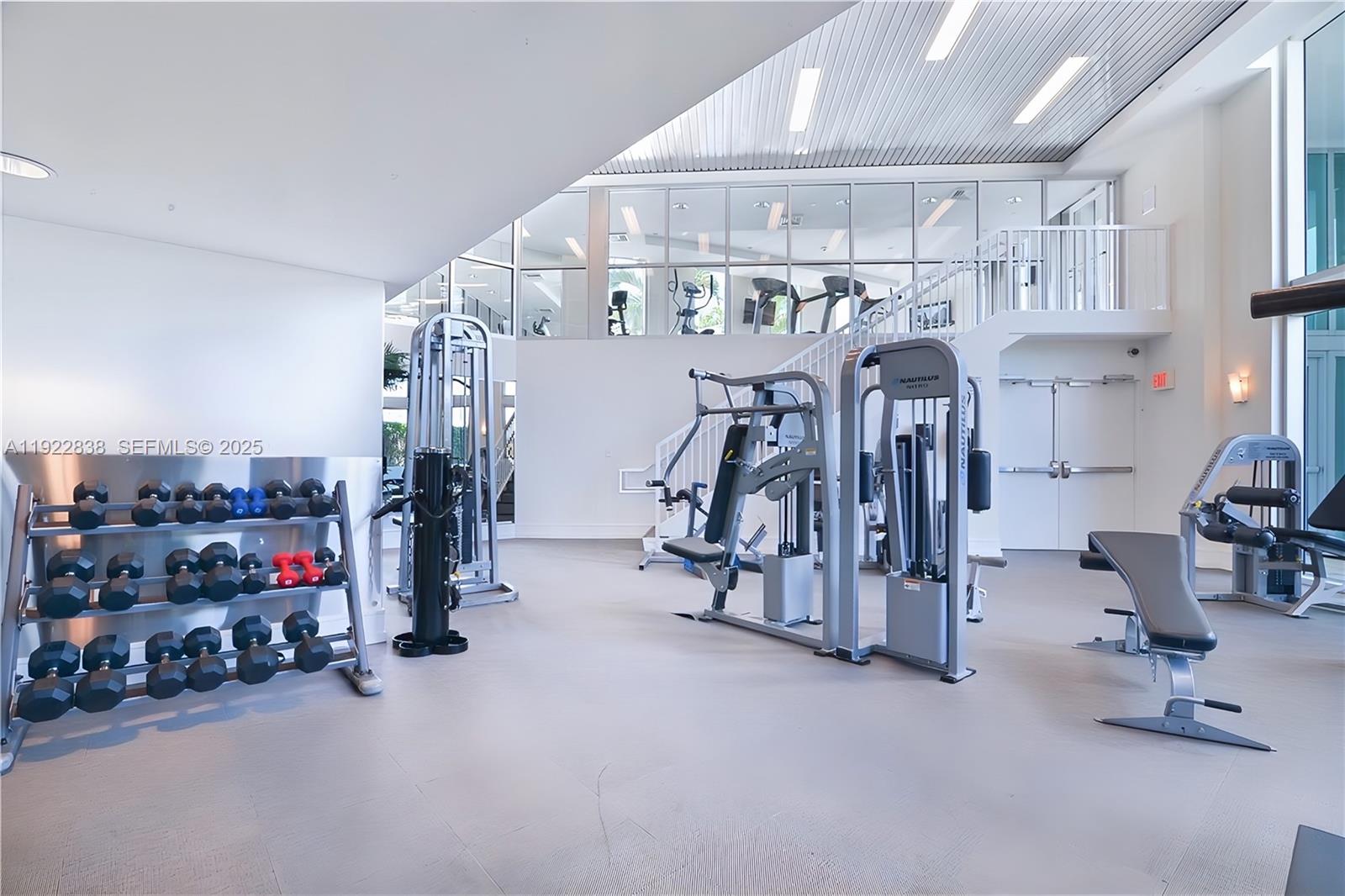 3131 NE 188th St #PH1-1210 Aventura, FL 33180