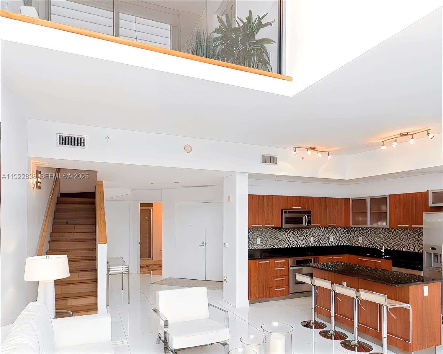 3131 NE 188th St #PH1-1210 Aventura, FL 33180