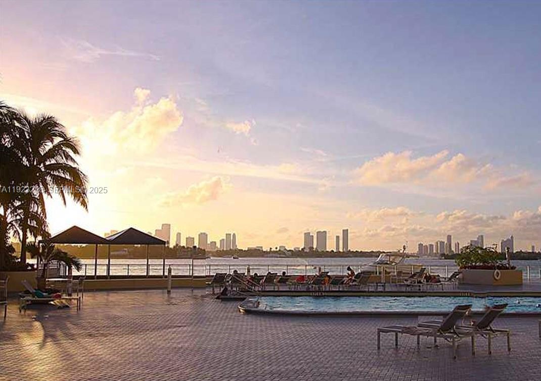 1200 West Ave #1225 Miami Beach, FL 33139