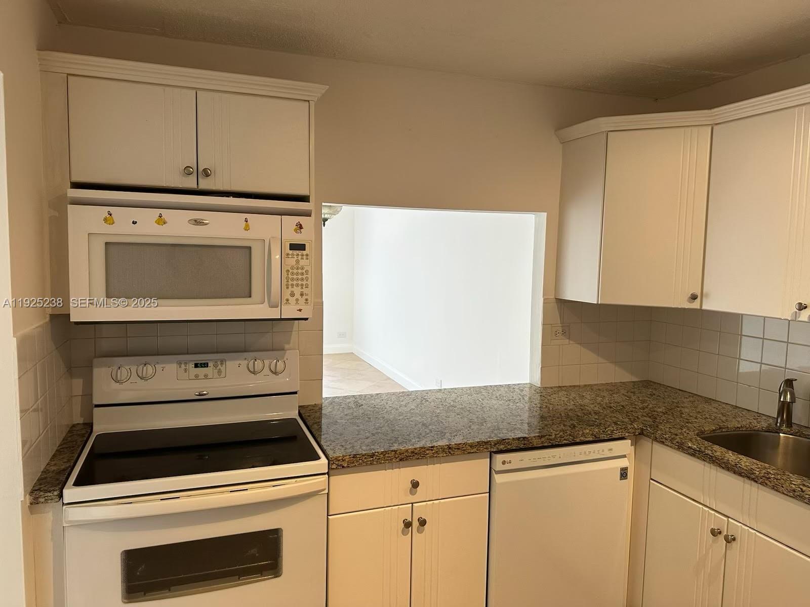 8101 SW 72nd Ave #312W Miami, FL 33143