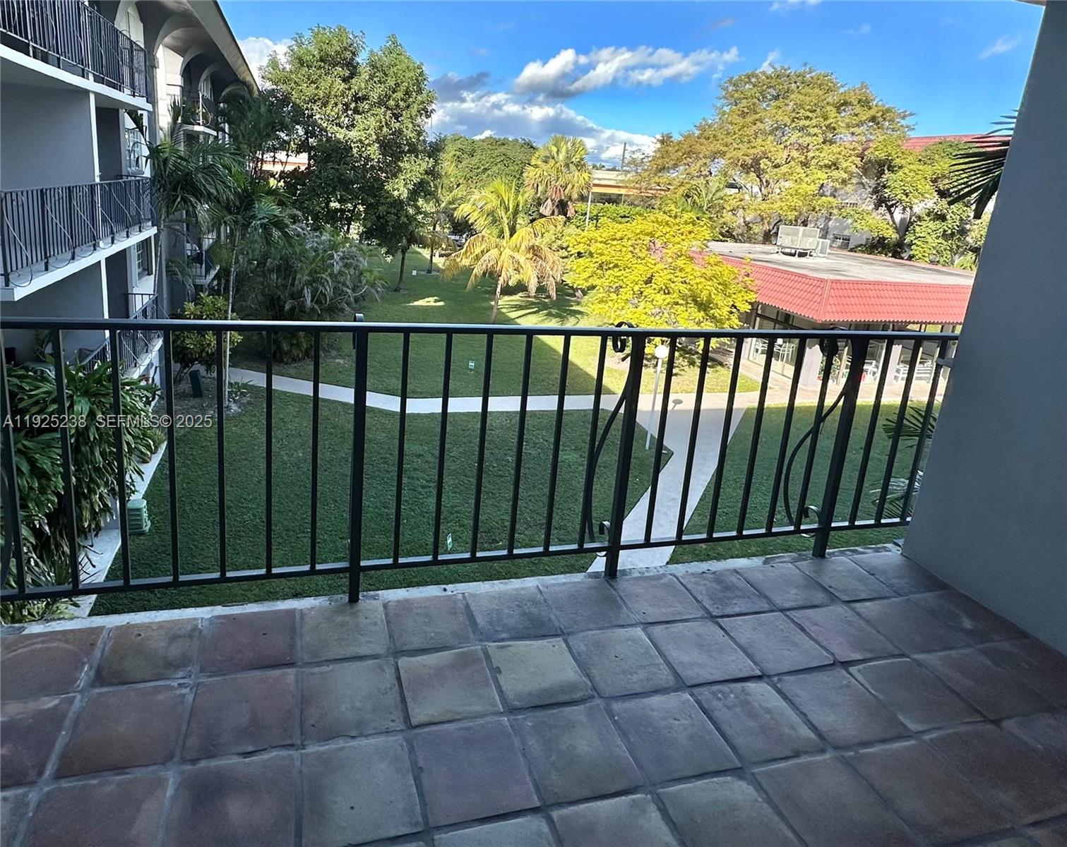 8101 SW 72nd Ave #312W Miami, FL 33143