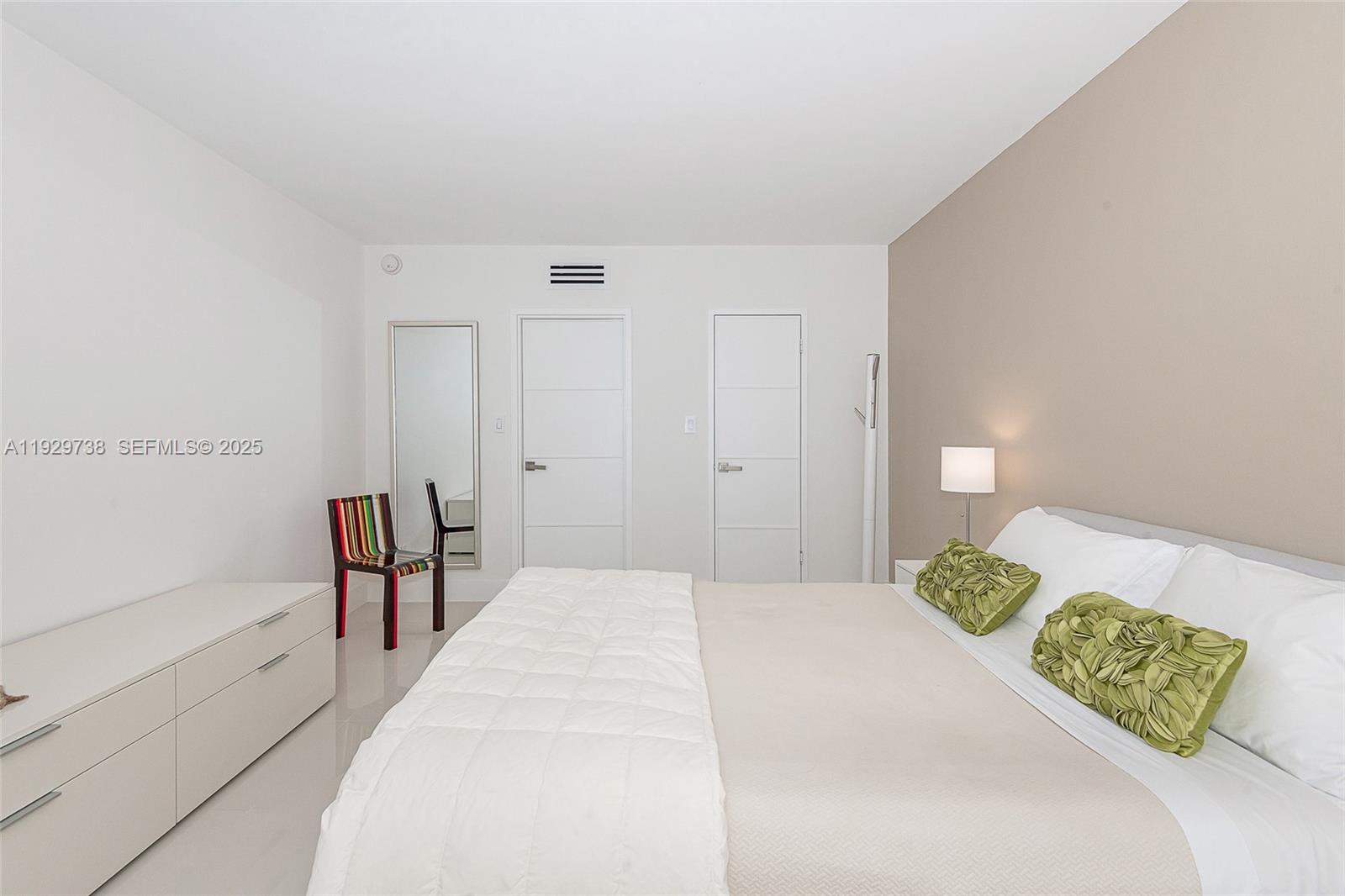 1000 West Ave #327 Miami Beach, FL 33139