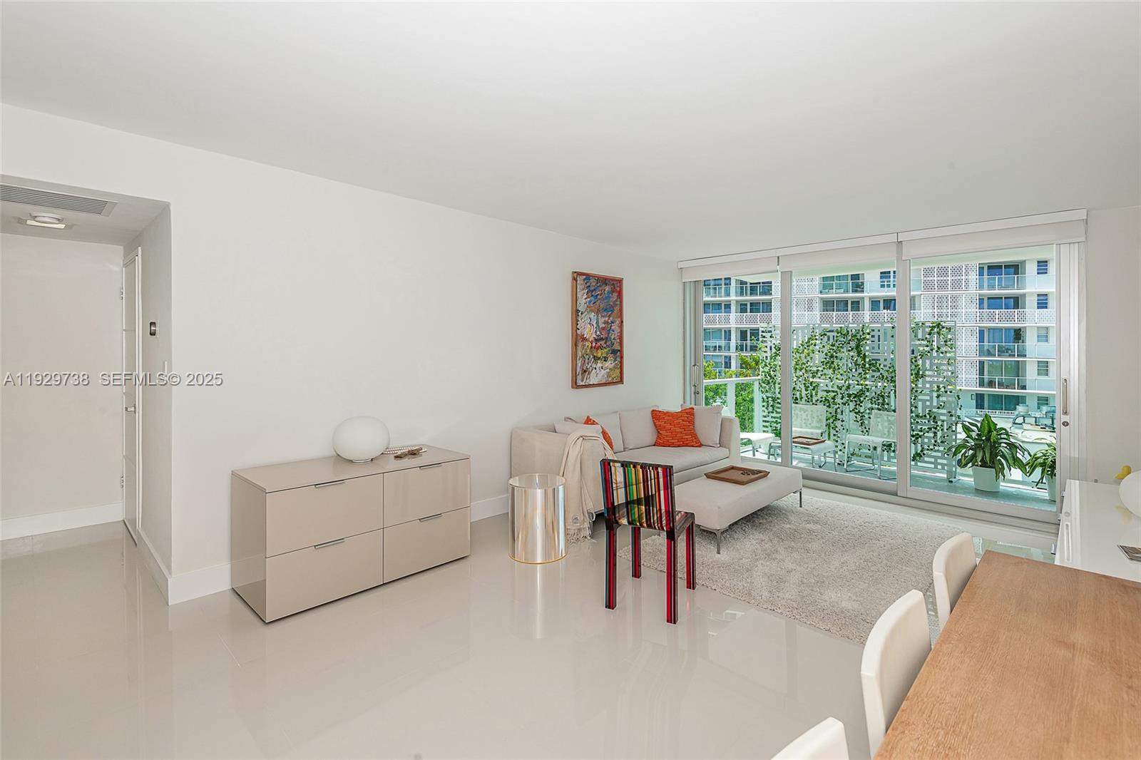 1000 West Ave #327 Miami Beach, FL 33139