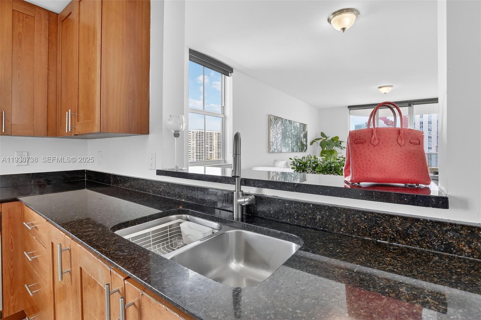 3340 NE 190th St #1101 Aventura, FL 33180