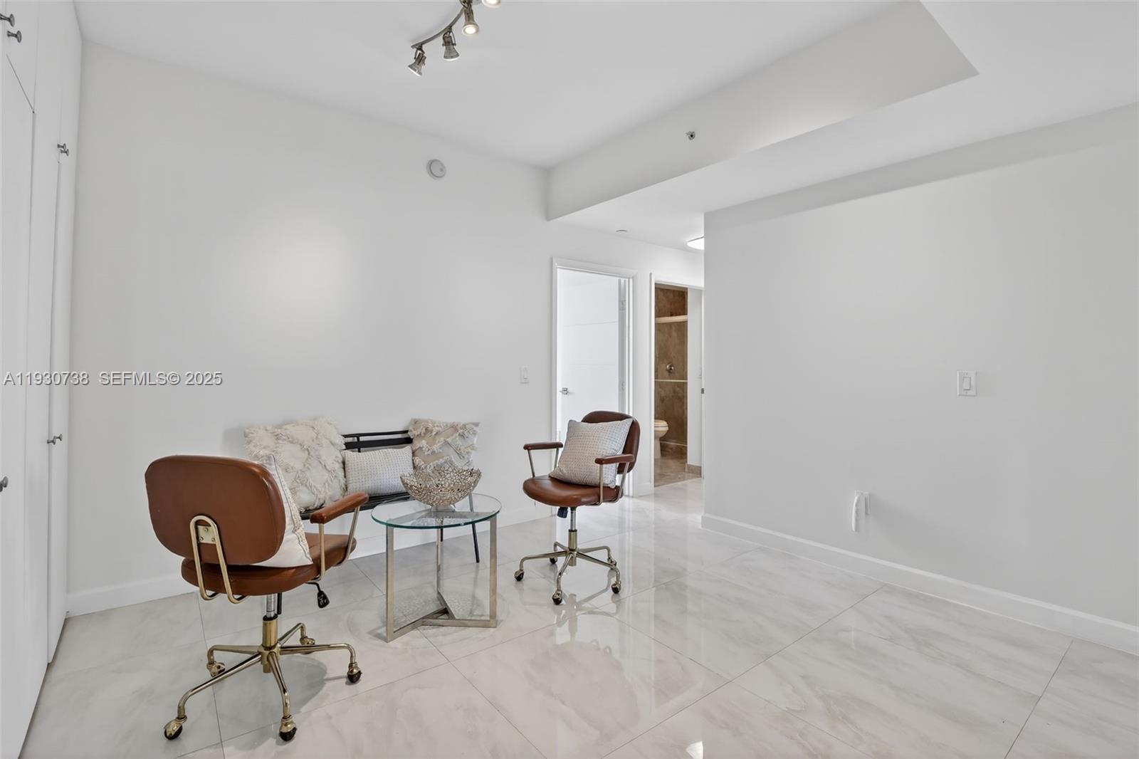 3340 NE 190th St #1101 Aventura, FL 33180