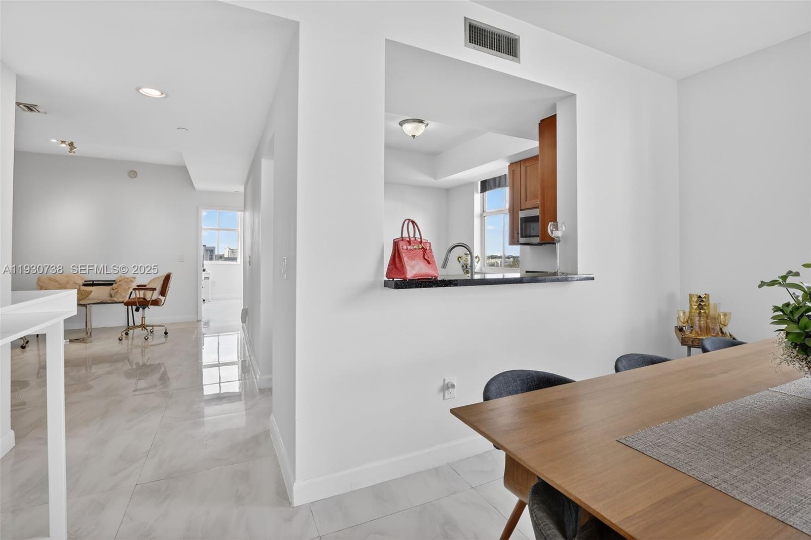 3340 NE 190th St #1101 Aventura, FL 33180