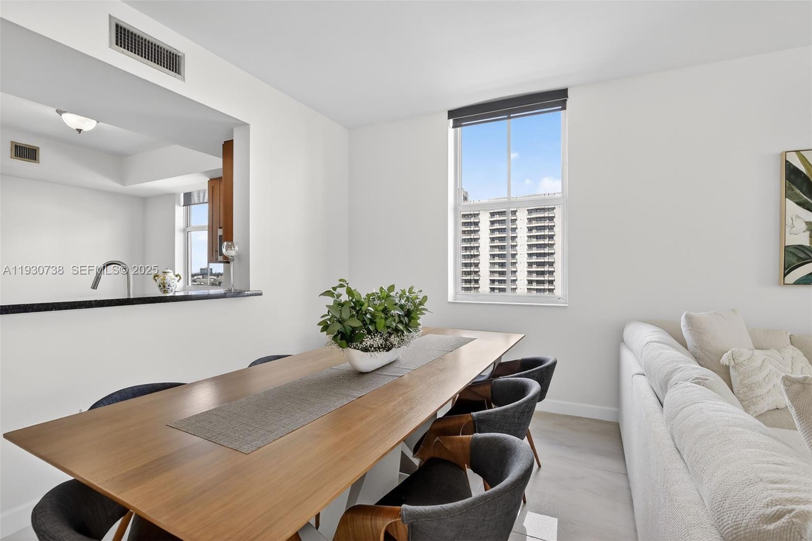 3340 NE 190th St #1101 Aventura, FL 33180