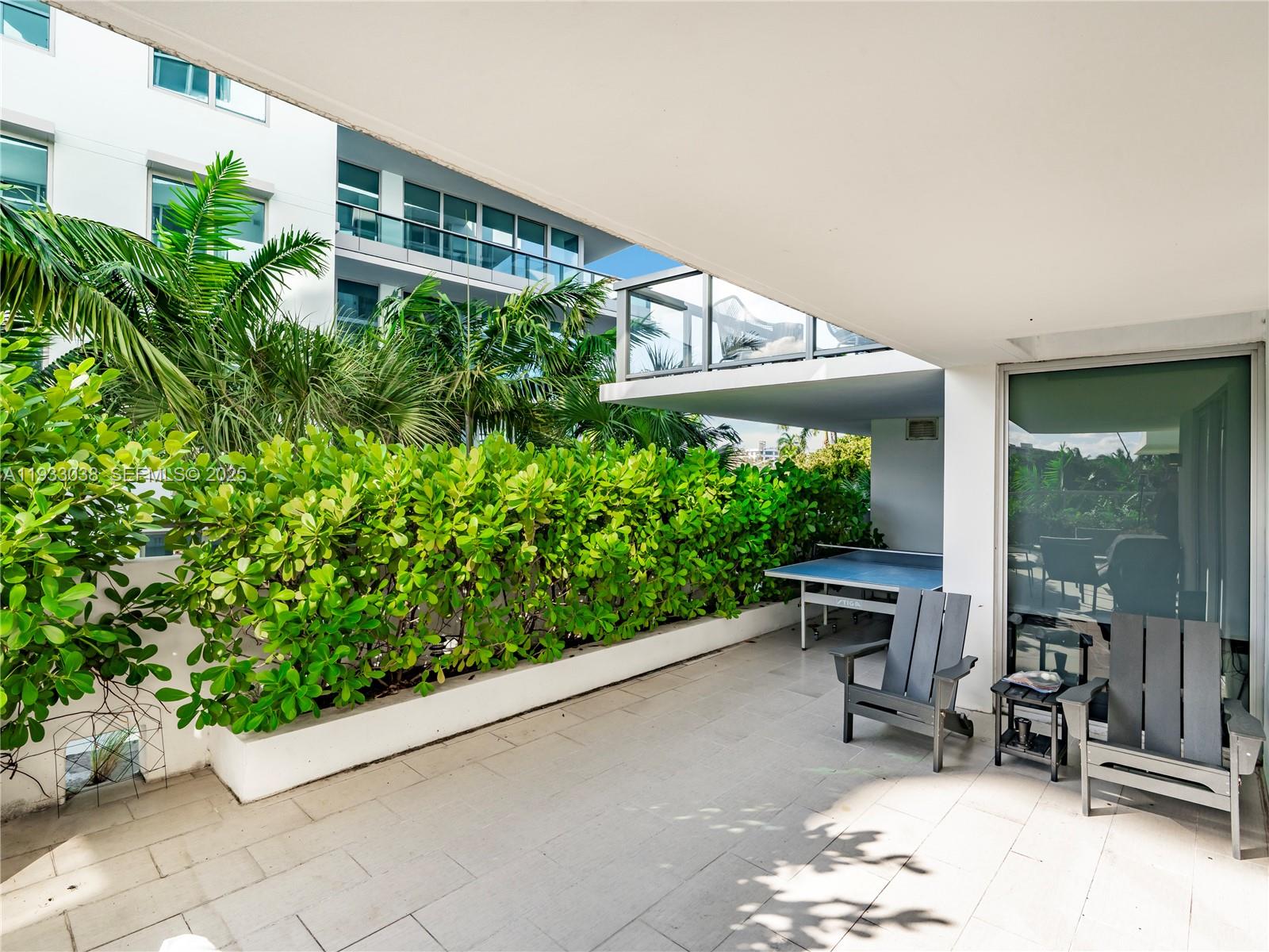 9261 E Bay Hbr Dr #305 Bay Harbor Islands, FL 33154