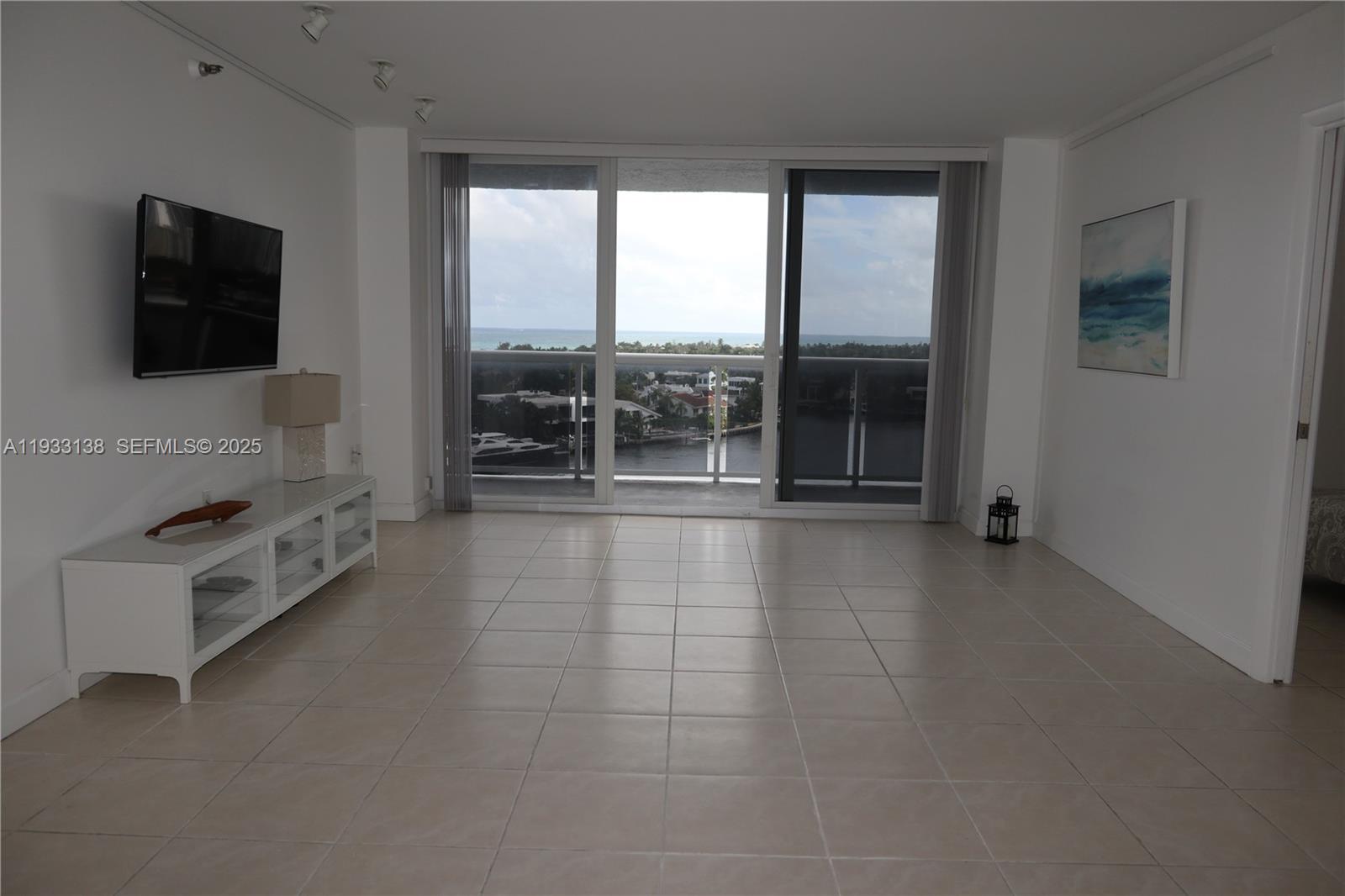 20515 E Country Clb Dr #1147 Aventura, FL 33180