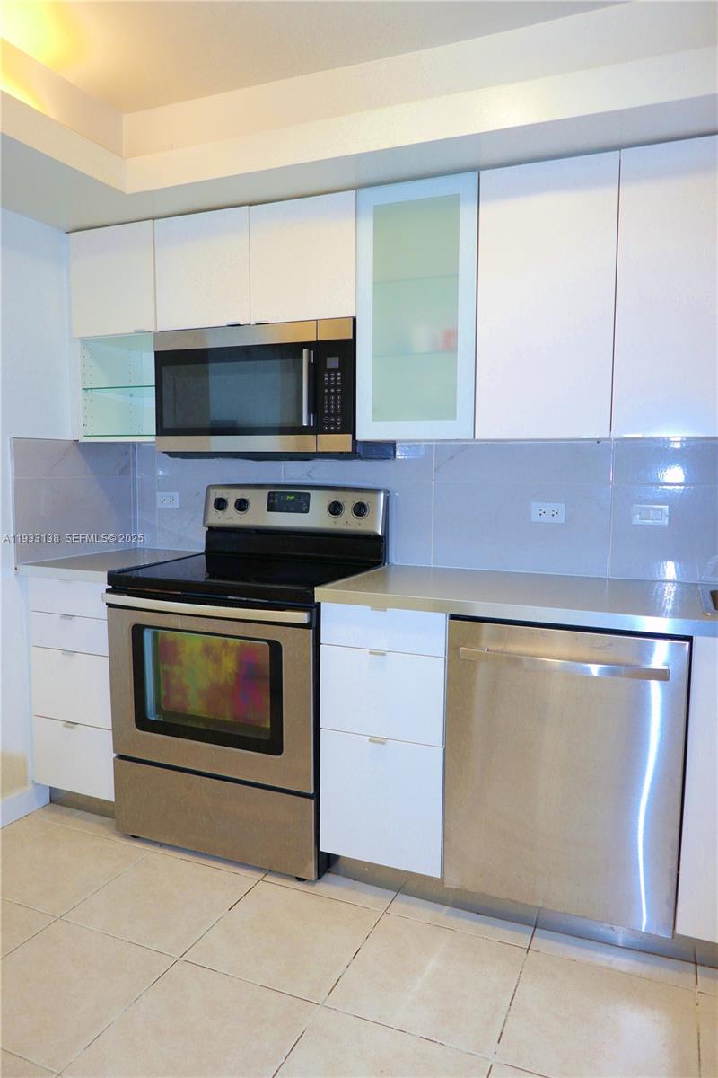 20515 E Country Clb Dr #1147 Aventura, FL 33180