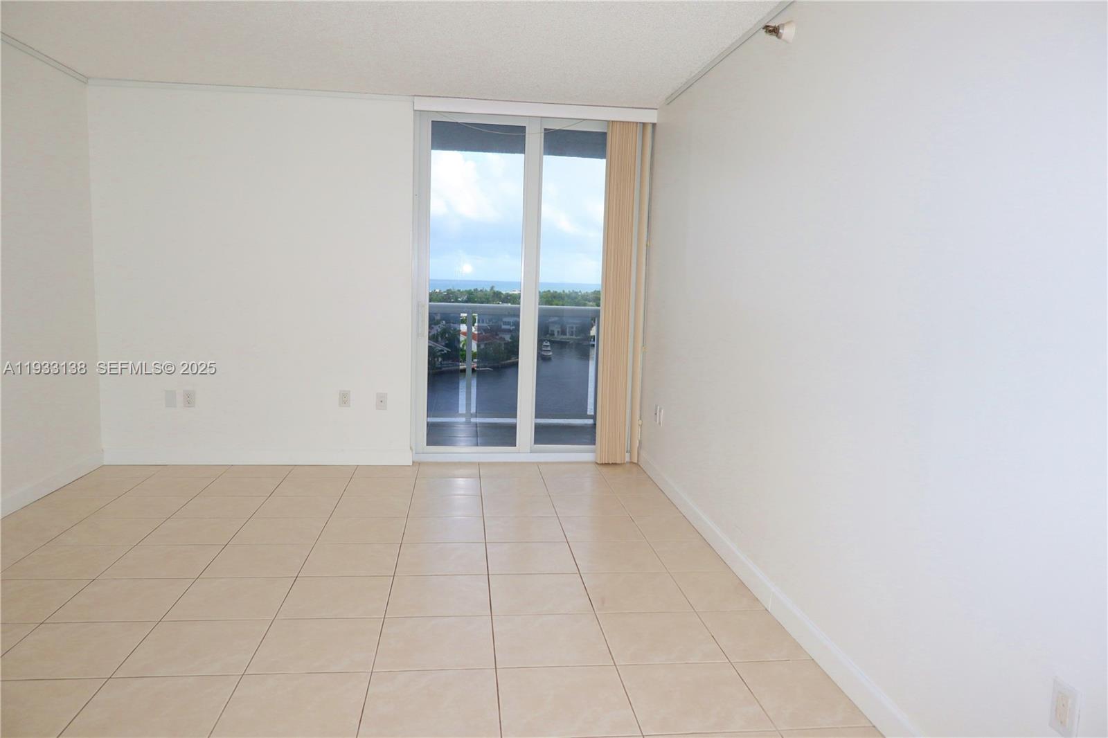 20515 E Country Clb Dr #1147 Aventura, FL 33180
