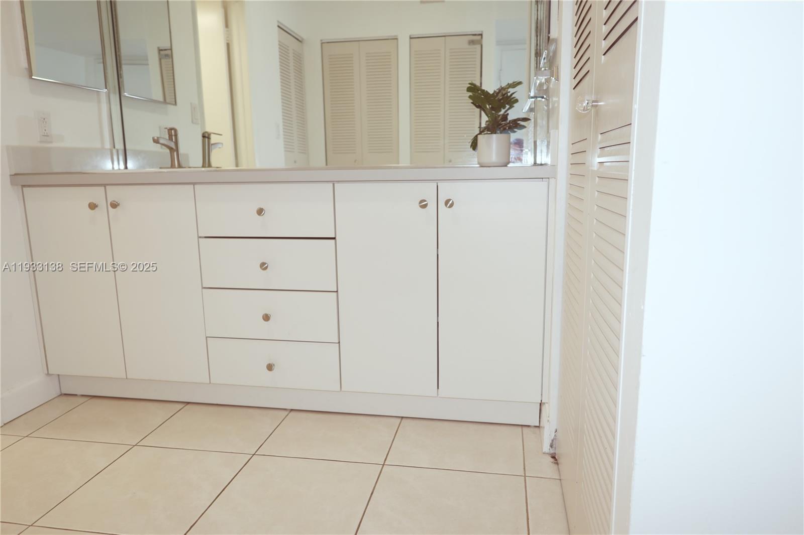 20515 E Country Clb Dr #1147 Aventura, FL 33180