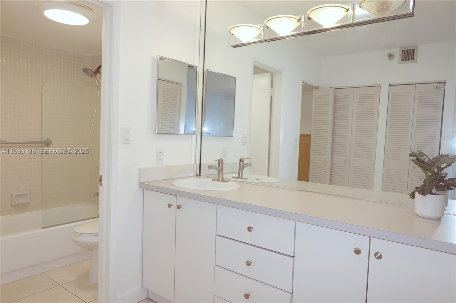 20515 E Country Clb Dr #1147 Aventura, FL 33180