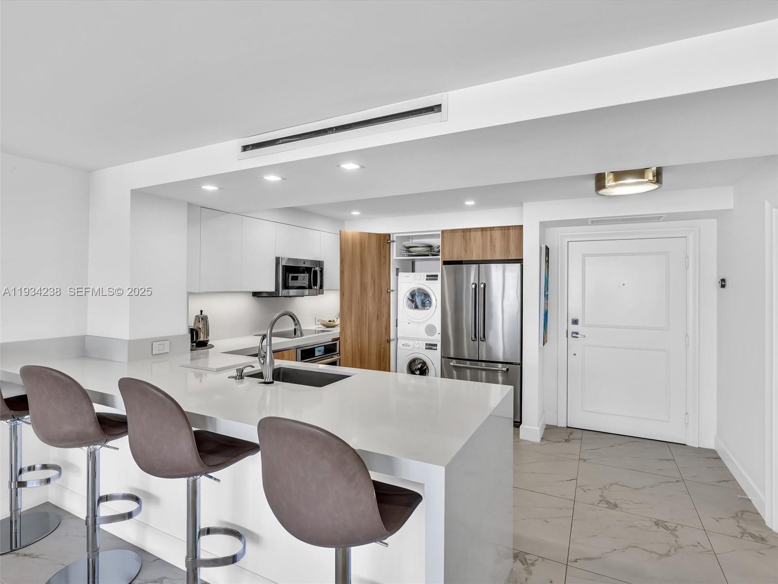 2200 S Ocean Ln #2103 Fort Lauderdale, FL 33316