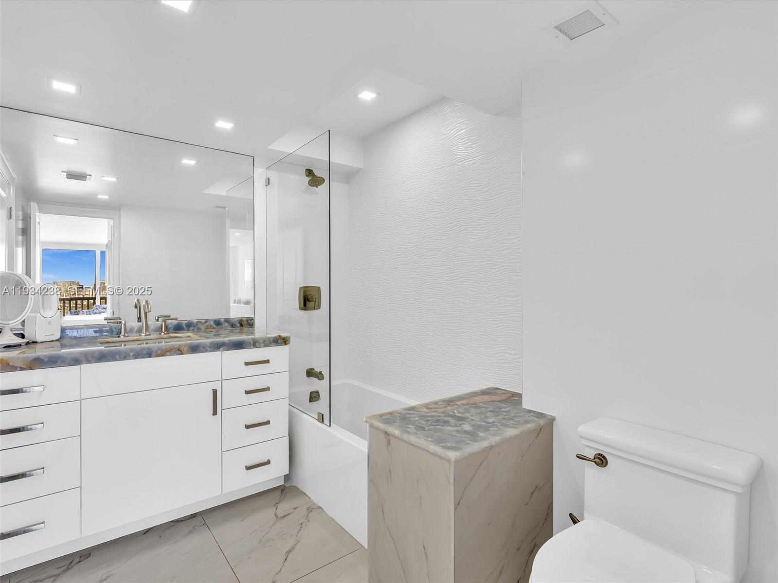 2200 S Ocean Ln #2103 Fort Lauderdale, FL 33316